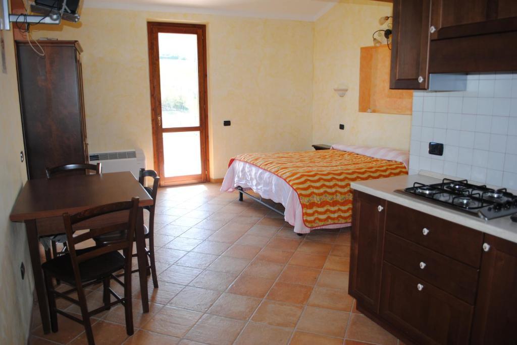 Agriturismo Il Vecchio Carro Campli Zimmer foto